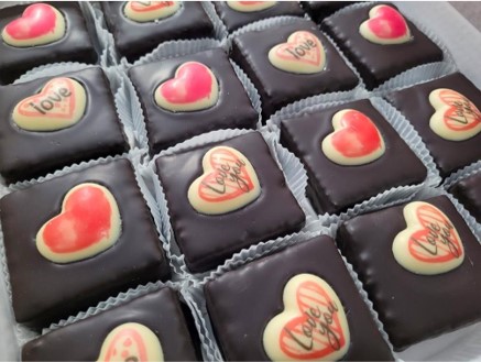 MONO SACHER CUORE ROSSO g100 pz16